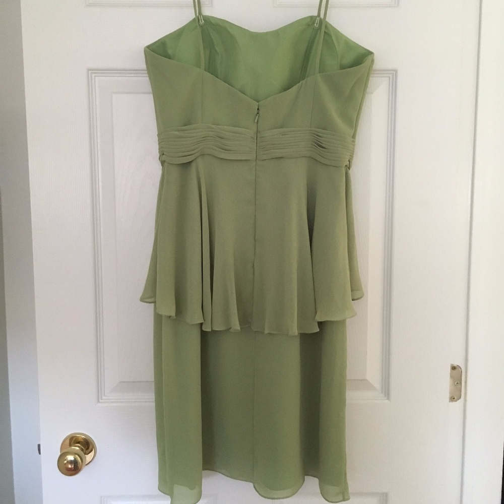 Green Chiffon Bridesmaid or Prom Dress Size 8 NWT
